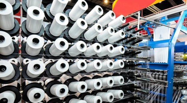 Carreras técnicas de Confecciones y Textil se actualizan de acuerdo con los requerimientos de la industria